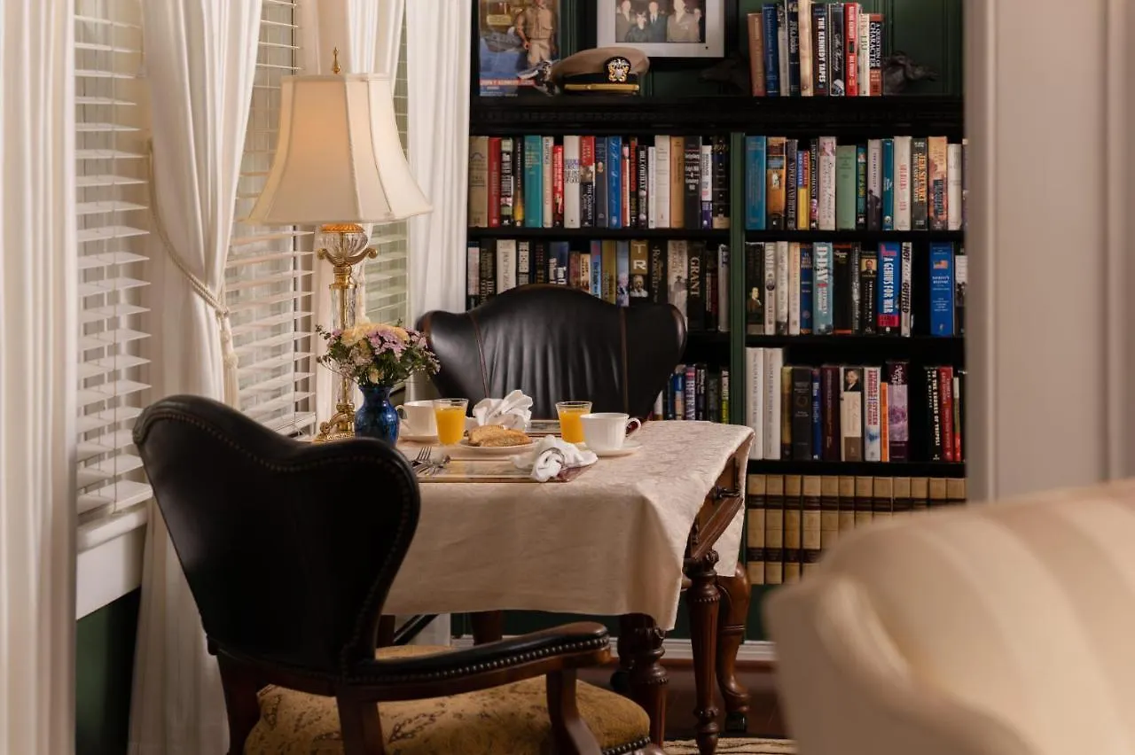 Alojamento de Acomodação e Pequeno-almoço A Williamsburg White House Inn